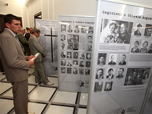 Otwarcie wystawy "Ob³awa Augustowska. Lipiec 1945"
